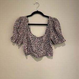 urban outfitters flower top!